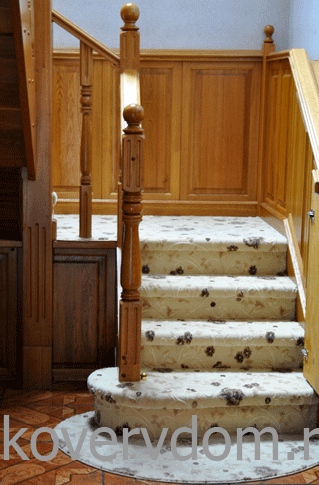 Ковер Прованс Naiad - специальный проект с укладкой на лестницу Ковер Прованс Naiad - специальный проект с укладкой на лестницу