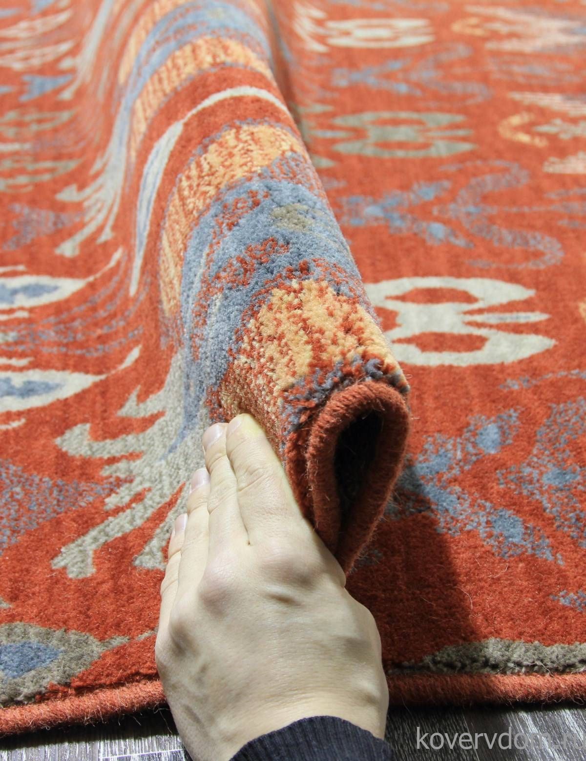 Ковер DJOBIE 45-60 300 V Ковер DJOBIE 45-60 300 V