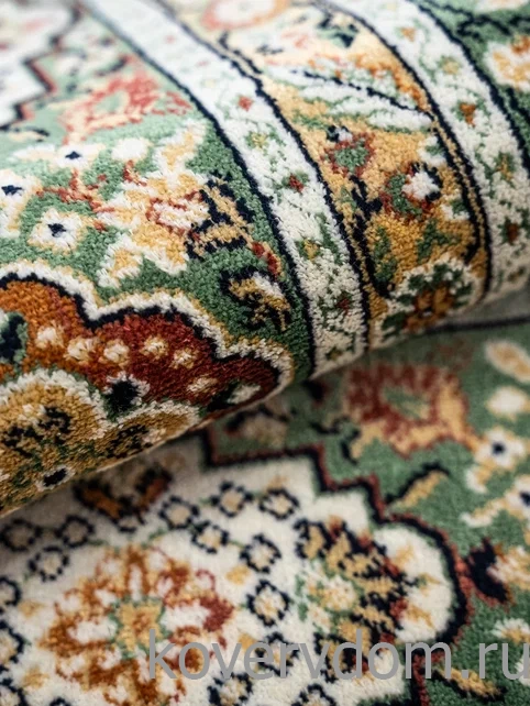 Ковер из вискозы и хлопка Royal Palace 14028 4545