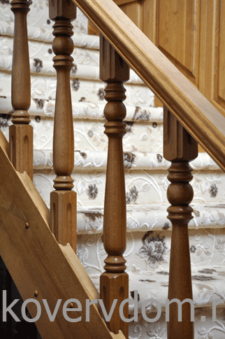 Ковер Прованс Naiad - специальный проект с укладкой на лестницу Ковер Прованс Naiad - специальный проект с укладкой на лестницу