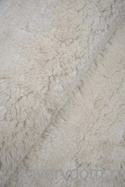 Ковер из искусственного меха Chic 1000A CREAM_1005 шкура