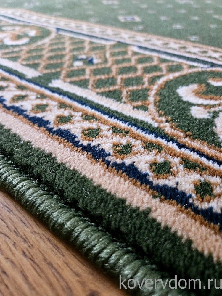 Ковровая дорожка LILIA 40098-03 зеленая Ковровая дорожка LILIA 40098-03 зеленая